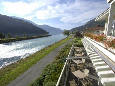 Loenfjord Hotell Exteriör bild